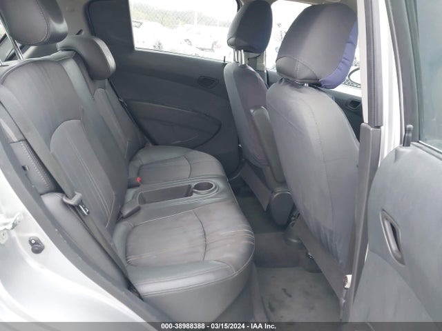 Chevrolet Spark 1lt Auto 2014 KL8CD6S90EC475503 Image 8