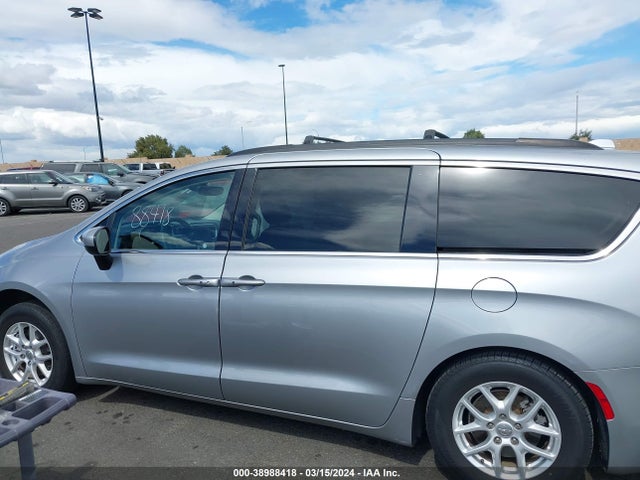 2C4RC1DG3LR172013 Chrysler Voyager Lxi