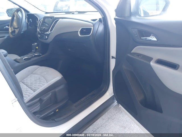 Chevrolet EQUINOX LT 2019 2GNAXUEV8K6189798 Image 5