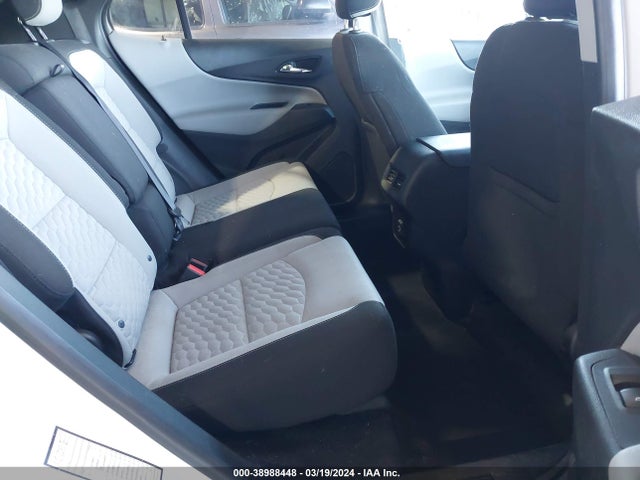 Chevrolet EQUINOX LT 2019 2GNAXUEV8K6189798 Image 8