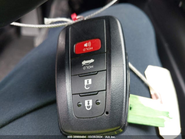 4T1T11AK2PU829246 Toyota CAMRY SE