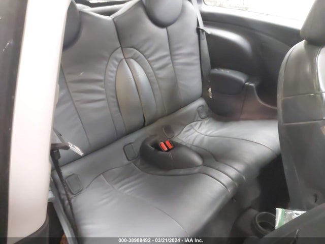 2004 MINI COOPER S WMWRE33434TD86510 Photo 7