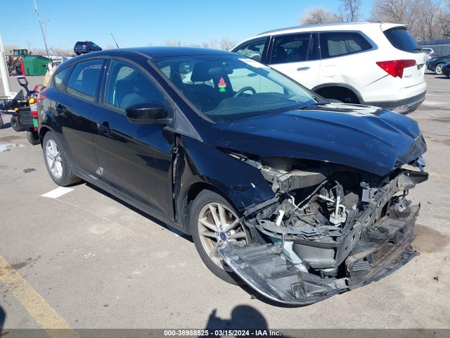Ford FOCUS SE 2018 1FADP3K2XJL283607 Image 1