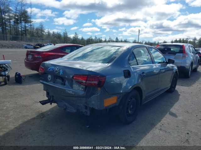 3VW167AJ7HM325656 Volkswagen Jetta 1.4t S
