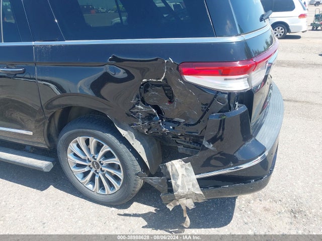 5LMJJ3NT2NEL05265 Lincoln Navigator Standard L