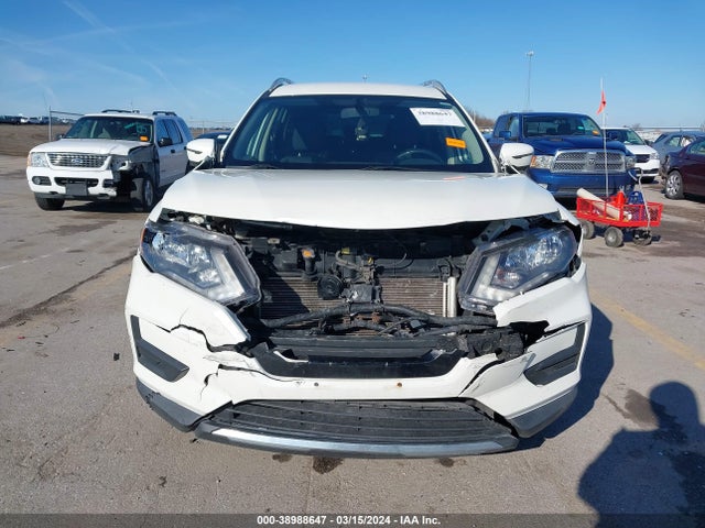 Nissan ROGUE SV 2018 KNMAT2MV1JP566108 Image 13