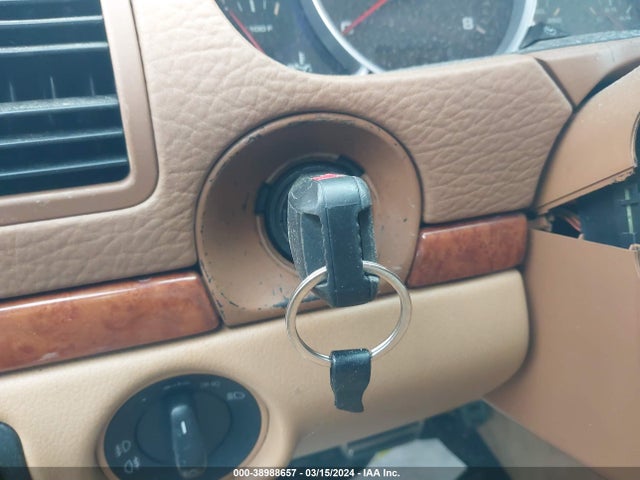 2004 PORSCHE CAYENNE WP1AB29P54LA68422 Photo 10