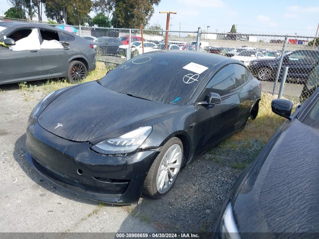 Tesla Model 3 Long Range Dual Motor All-wheel Drive 2021 5YJ3E1EB1MF869809 Image 2