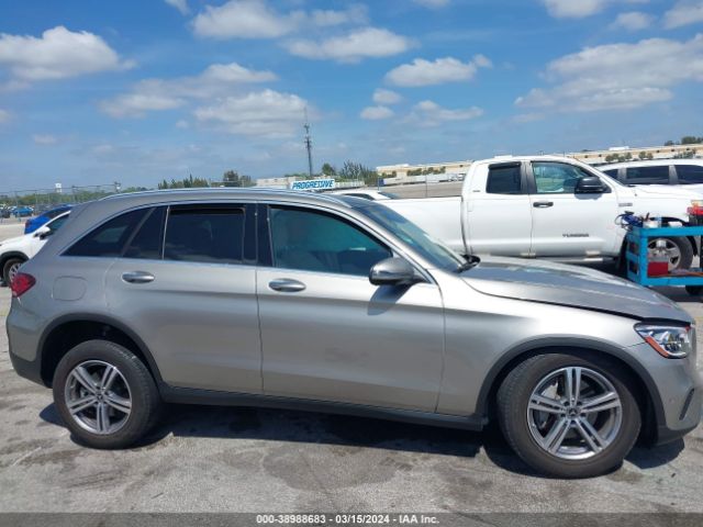 W1N0G8DB2NV388499 Mercedes-Benz Glc 300 Suv