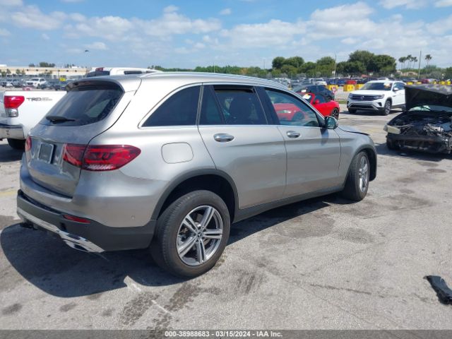 W1N0G8DB2NV388499 Mercedes-Benz Glc 300 Suv