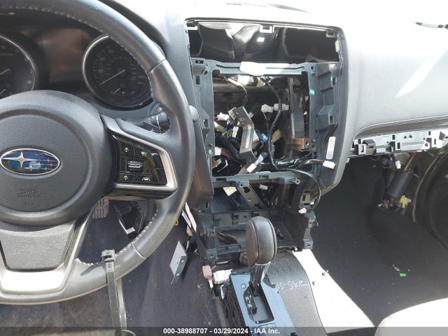 Subaru Outback 2.5i Limited 2018 4S4BSANC0J3217846 Image 18