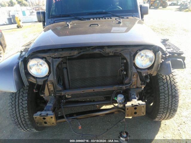 1C4BJWEGXJL810234 Jeep Wrangler Jk Unlimited Sahara