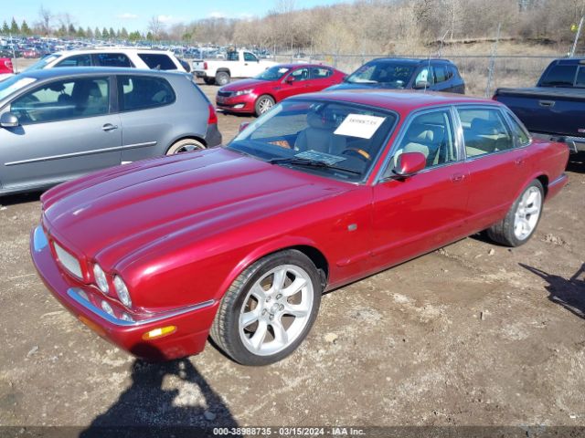 2000 JAGUAR XJR SAJDA15B3YMF18045 Photo 1