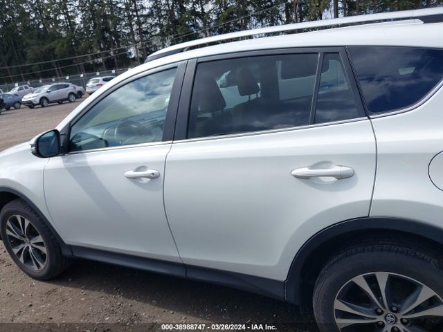 Toyota Rav4 Limited 2015 2T3DFREV6FW289821 Image 15