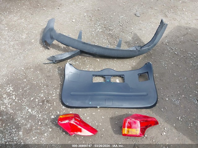 Toyota Rav4 Limited 2015 2T3DFREV6FW289821 Image 12