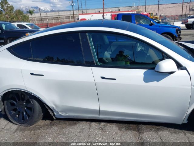 7SAYGDEE7NF449259 Tesla Model Y Long Range Dual Motor All-wheel Drive