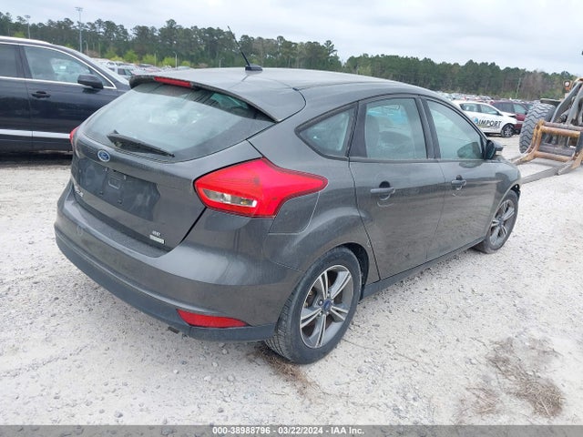Ford FOCUS SE 2016 1FADP3KE9GL367761 Image 4
