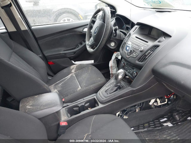Ford FOCUS SE 2016 1FADP3KE9GL367761 Image 5