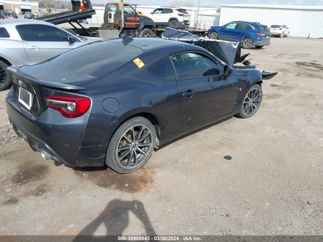 Toyota 86 2017 JF1ZNAA17H8704446 Image 4