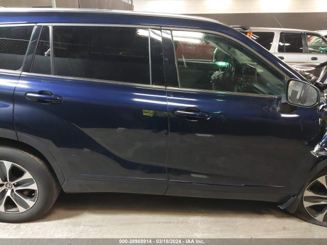 Toyota Highlander Xle 2021 5TDGZRBH8MS545703 Image 14