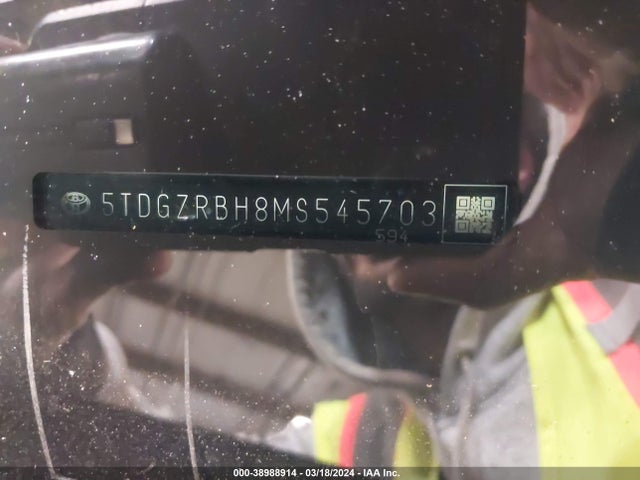 Toyota Highlander Xle 2021 5TDGZRBH8MS545703 Image 18