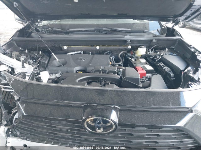 Toyota RAV4 LE 2024 JTMH1RFV9RD115242 Image 10