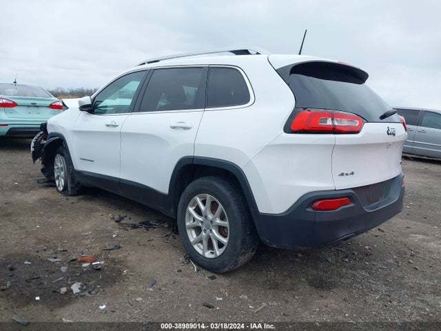 1C4PJMLB0JD517745 Jeep Cherokee Latitude Plus 4x4