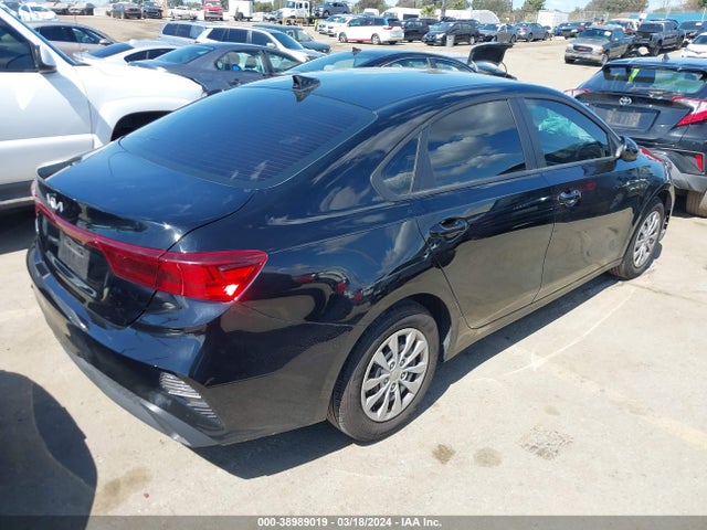 KIA FORTE LX 2023 3KPF24AD7PE565604 Image 4