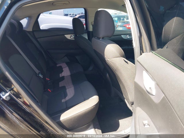 KIA FORTE LX 2023 3KPF24AD7PE565604 Image 8