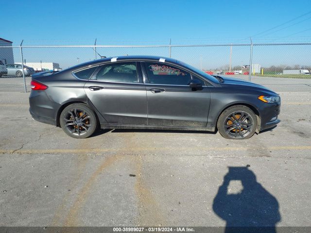 3FA6P0G75JR186604 Ford FUSION S