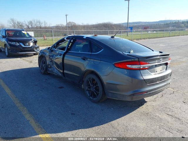 3FA6P0G75JR186604 Ford FUSION S