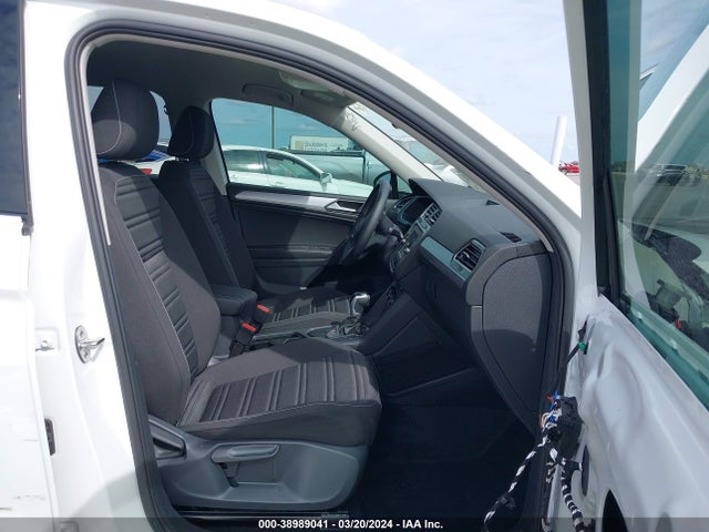 3VVRB7AX6RM056655 Volkswagen Tiguan 2.0t S