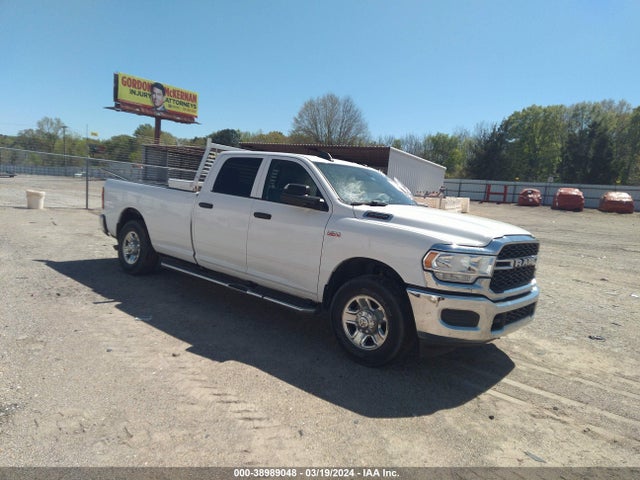 2019 3C6UR4HJ9KG610545 main image