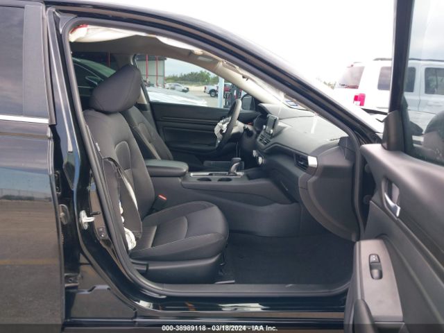 1N4BL4BV4NN360727 Nissan Altima S Fwd