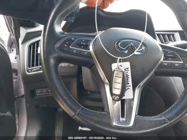38989167 :رقم المزاد ، JN1CV7EK4HM111143 vin ، 2017 Infiniti Q60 2.0t مزاد بيع