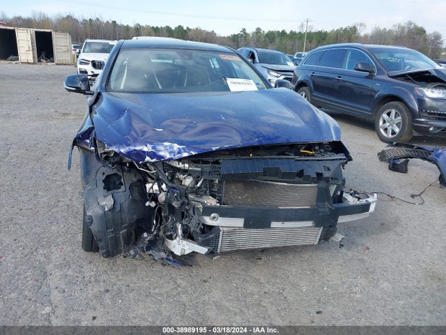 SJKCH5CP0HA018660 Infiniti Qx30 Sport