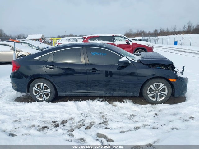 Honda Civic Lx 2018 2HGFC2F57JH581107 Image 13