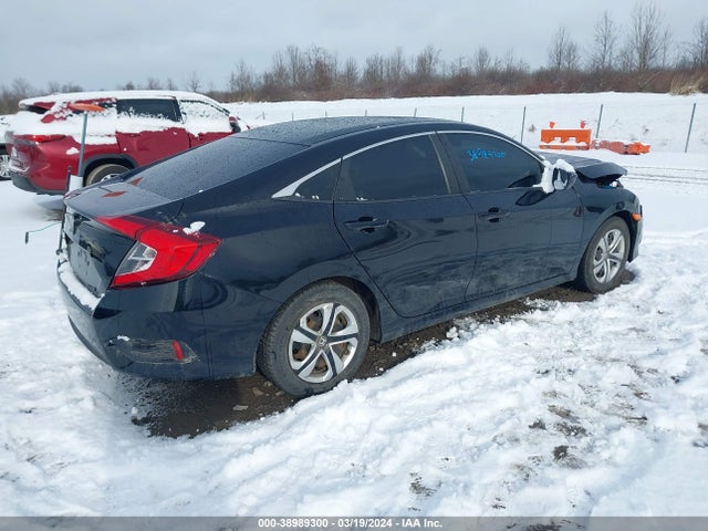 Honda Civic Lx 2018 2HGFC2F57JH581107 Image 4