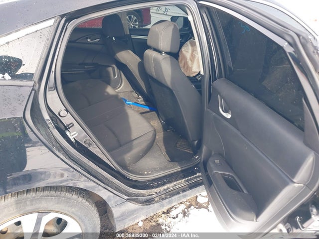 Honda Civic Lx 2018 2HGFC2F57JH581107 Image 8