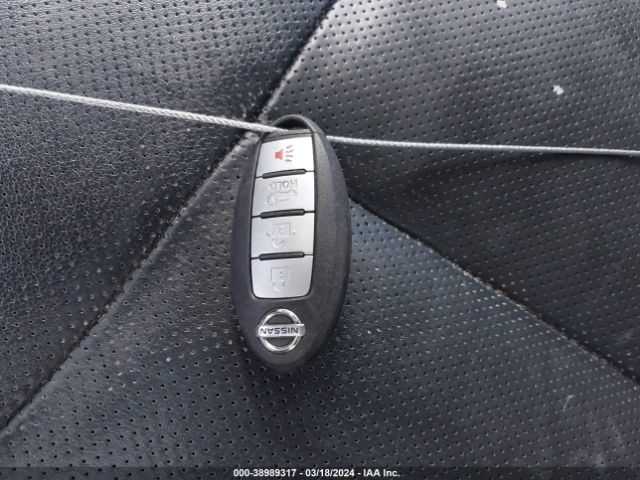 5N1AT2MV2GC872715 Nissan Rogue Sl