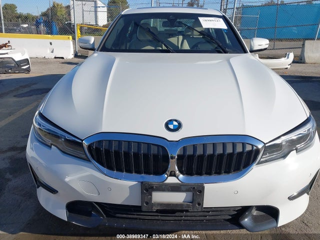 BMW 330I 2019 WBA5R1C56KAE81975 Image 13