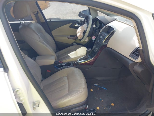 1G4PS5SK5F4219182 Buick Verano Leather Group