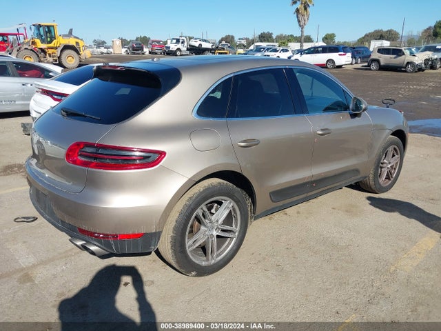 2015 PORSCHE MACAN WP1AB2A53FLB63705 Photo 3