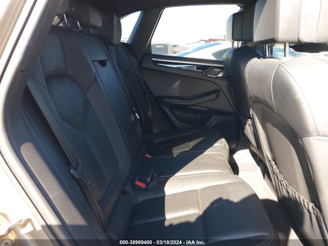 2015 PORSCHE MACAN WP1AB2A53FLB63705 Photo 7