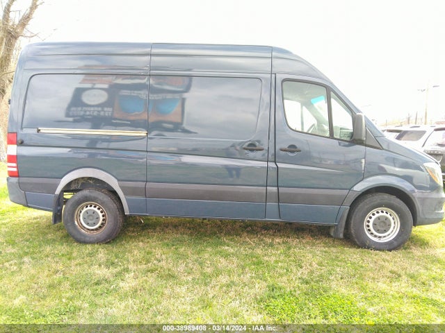WD3PE7CD4JP640349 Mercedes-Benz Sprinter 2500 Standard Roof V6