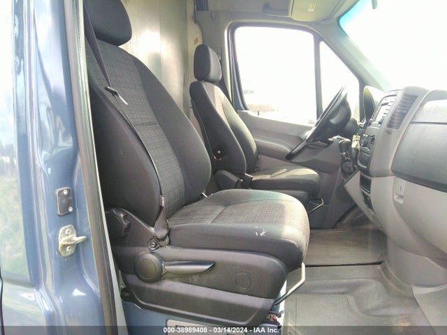 WD3PE7CD4JP640349 Mercedes-Benz Sprinter 2500 Standard Roof V6