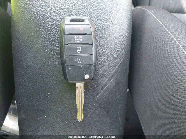 KIA FORTE LX 2016 KNAFK4A65G5592813 Image 11