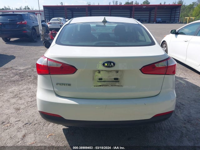 KIA FORTE LX 2016 KNAFK4A65G5592813 Image 16