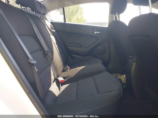 KIA FORTE LX 2016 KNAFK4A65G5592813 Image 8
