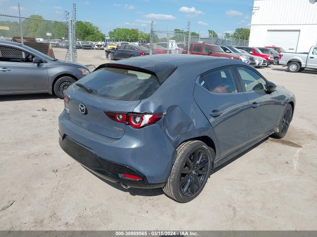 JM1BPBLM8R1709667 Mazda Mazda3 2.5 S Carbon Edition